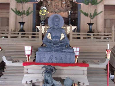 釈迦苦行像　彫刻　木　寺院　仏教　置物　唐木　雪山大士　釈尊　お釈迦様　龍眼木 建長寺法堂の釈迦苦行像